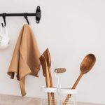 جاقاشقی فلزی دسته چوبی